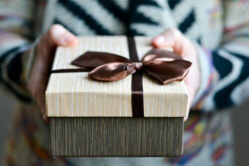 gift-box-6794427_1920 gift-box-6794427_1920